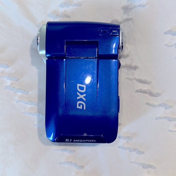 DXG 565V 5.1MP Digital Video Movie Camera  - Blue Vintage untested - Picture 2 of 11